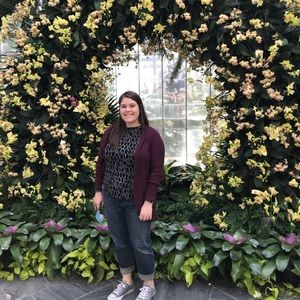 Meet your Posher, Lauren